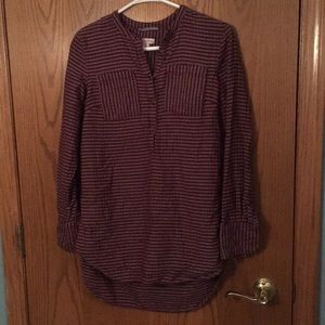 Long sleeve maroon tunic